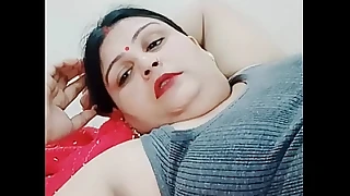 Indian aunty hairy armpit