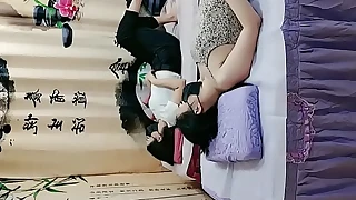 china 2 women  Hang out in -1
