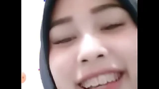 HIJAB Sange colmek sendiri