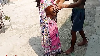 Pink Saree Beautiful Bengali Bhabi Sex In A Holi(Official video By Localsex31)
